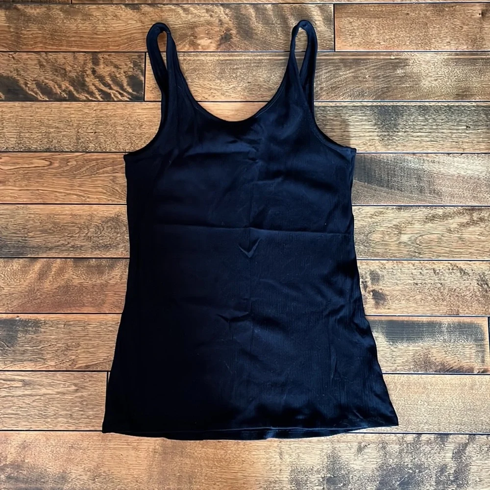 Tank - Picture 3 of 3